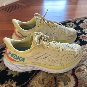 Hoka One One Women’s Clifton 8, Yellow Running Shoes, Size 7M